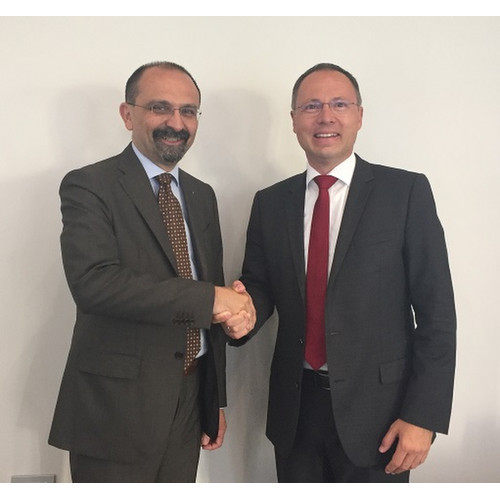 Simplas and Greiner Extrusion Group sign strategic cooperation agreement 